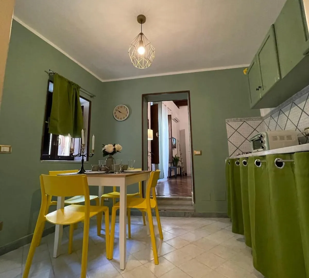 Апартаменты Charming House In The Historic Center Of Палермо