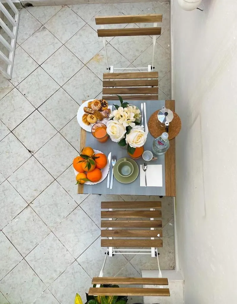 Апартаменты Charming House In The Historic Center Of Палермо Италия