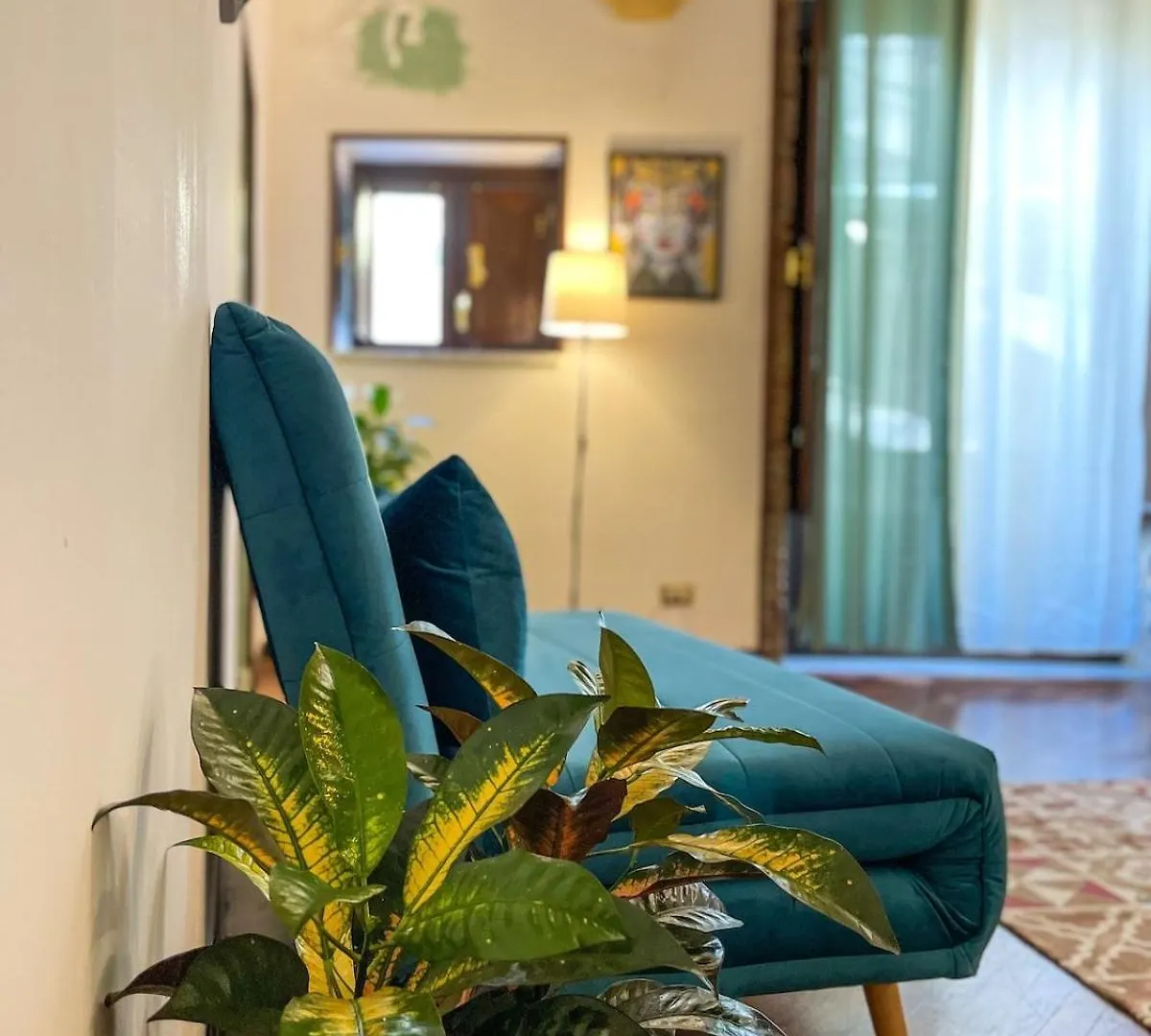 Апартаменты Charming House In The Historic Center Of Палермо
